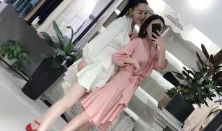 风轻轻我听见你声音什么歌
